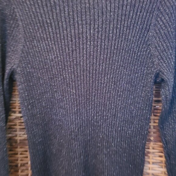Chico's Gray Silver Ribbed Glitter Metallic Turtleneck Pullover Sweater SZ XL /3 - Picture 3 of 7